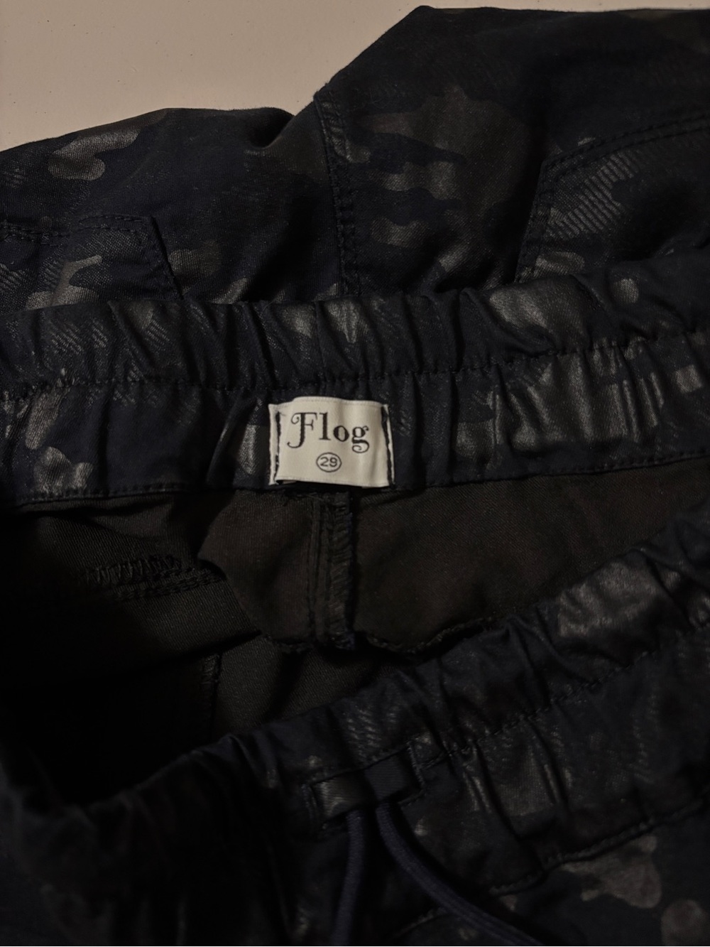 Bevy Flog Womens Navy Blue Camo Pants Size 29 Athleisure Gorpcore Pull On Slim - Picture 9 of 11